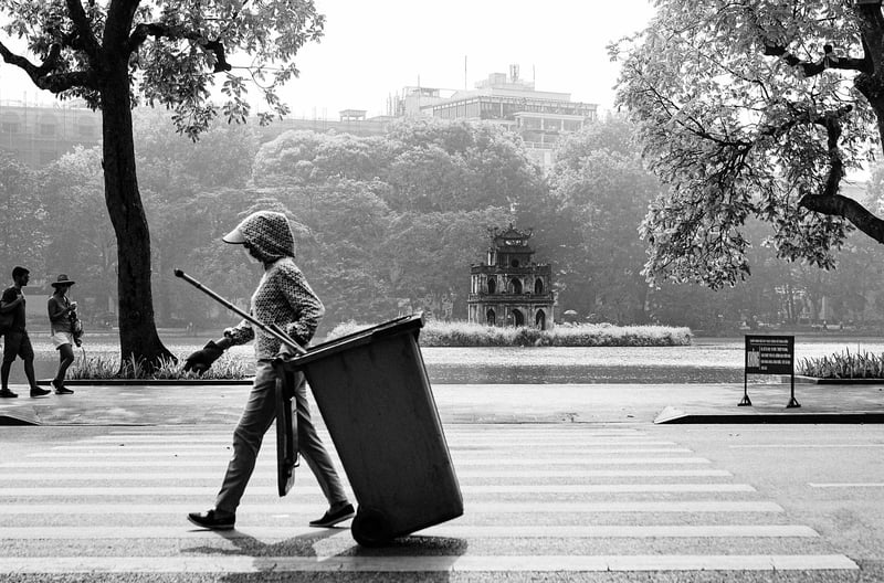 Neighborhood Cleanups